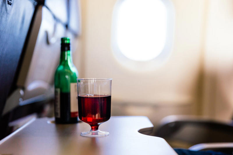 Coffee Or Tea, Strong-Smelling Snacks, Gas-Inducing Foods, Alcoholic Beverages