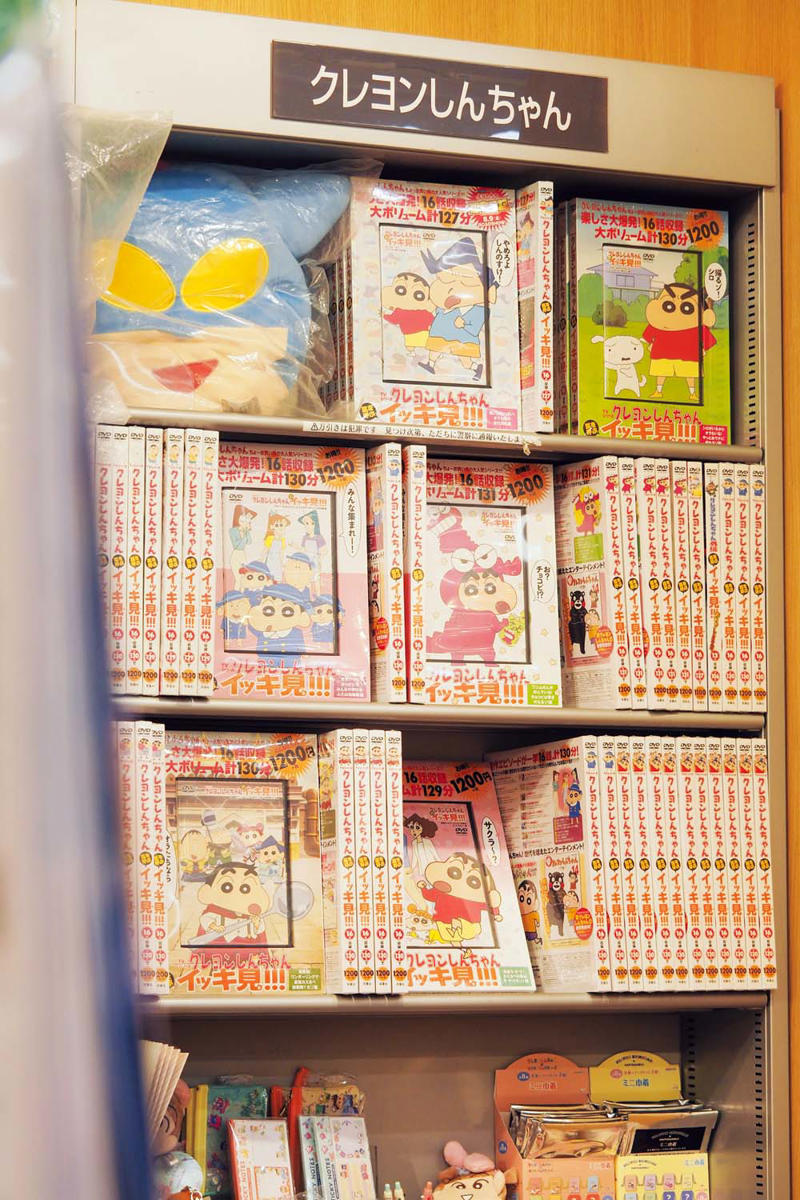 カフェとあわせて利用したい『くまざわ書店 草加ヴァリエ店』【草加】, 『くまざわ書店 草加ヴァリエ店』店舗詳細, 独自フェアが草加を目指す理由に！『高砂ブックス』【草加】, 『高砂ブックス』店舗詳細, 地域を支え、地域に支えられる『ほんのいえ 宮脇書店 越谷店』【越谷】, 『ほんのいえ 宮脇書店 越谷店』店舗詳細, なんでも揃うオールラウンダー書店『TSUTAYA レイクタウン』【越谷】, 『TSUTAYA レイクタウン』店舗詳細, 手軽に立ち寄れる立地がうれしい『旭屋書店 新越谷店』【越谷】, 『旭屋書店 新越谷店』店舗詳細, 地元民に寄り添うラインアップ『リブロ ララガーデン春日部店』【春日部】, 『リブロ ララガーデン春日部店』店舗詳細, 春日部の街を見守って100余年『酒井書店』【春日部】, 『酒井書店』店舗詳細, 地域の本も、ここにあり！