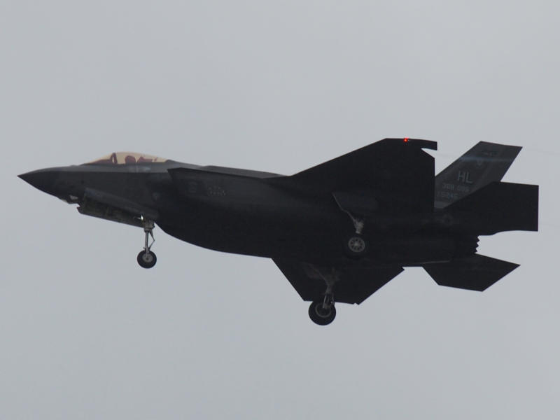 3月27日・関西国際空港, 3月27日、31日・高松空港, 3月27日・三沢基地(三沢空港), 3月28日・関西国際空港, 3月28日・成田空港, 3月28日・成田空港, 3月29日・羽田空港, 3月29日・青森空港, 3月29日・関西国際空港, 3月29日・竹松駐屯地, 3月29日・新田原基地, 3月29日・羽田空港, 3月29日・熊谷基地, 3月29日・関西国際空港, 3月29日、4月2日・羽田空港、中部国際空港, 3月29日・石垣空港, 3月29日・羽田空港, 3月29日・成田空港, 3月29日、30日・羽田空港, 3月29日、30日・小松空港、岡山空港, 3月30日・成田空港, 3月30日・福岡空港, 3月30日・中部国際空港, 3月30日、31日・中部国際空港, 3月30日、31日・静岡空港、高松空港, 3月31日・小松空港, 3月31日・羽田空港, 3月31日・熊本空港, 3月31日・羽田空港, 3月31日・中部国際空港, 4月1日・鹿児島空港, 4月2日・成田空港, 4月2日・成田空港, 4月2日・福岡空港