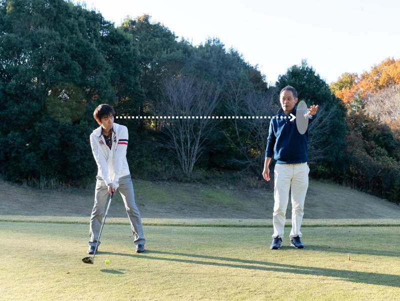 【状況】右へも左へも曲げたくない状況, 【ミスのパターン】地面のスパットに意識を向けると構え方に誤差が生じやすい, 【ミスの原因】打ち下ろしと同じで体が左に傾き右肩が前に出る, 【苦手克服の原則】目の高さに仮想スパットを設定し弾道イメージに対して立つ, 右脳を働かしてイメージどおりのスイングをする