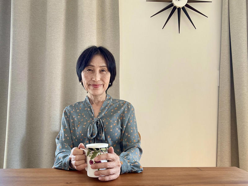 この10年で、少しずつ手放してきたこと, 1：毎日の掃除機がけをやめた, 2：無理な人づき合いをやめた, 3：人と比べることをやめた, やめることで、軽くなる