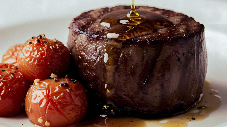 Not knowing how you like your steak, Not reading the menu carefully, Failing to research the restaurant beforehand, Not sharing with the table, Expecting to be in and out quickly, Pouring sauce on immediately, Not understanding why different steaks are priced differently, Only focusing on familiar cuts of beef, Not asking your server questions