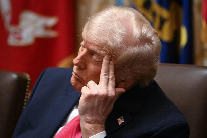 支持率36％に低迷、軍事衝突に揺れるトランプ政権2期目, ボンディ長官解任に続き、ラトニック長官とデレマー長官も解任対象に浮上, 中間選挙を前にした刷新カード, 「江南タイムズ」で最も閲覧された記事