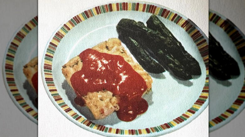 Tuna noodle casserole, Timballo, American goulash, Spaghetti Aquitania, Noodles Romanoff, Johnny Marzetti, Macaroni loaf