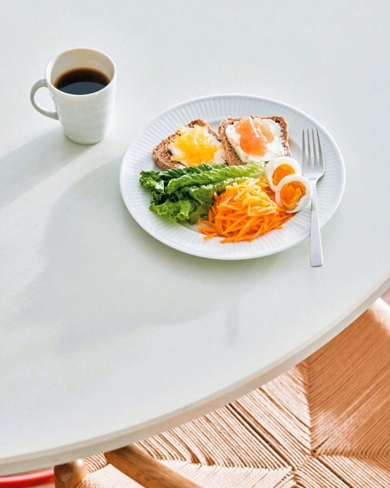 1日のスタートはドリップコーヒーから, 悩むより手を動かして、頭をからっぽに, 植物は生けるのも育てるのも楽しい, ＼60代からはもっと生き生き、自由に／60代・70代女性たちの「明るく、自分らしい暮らし」実例集！