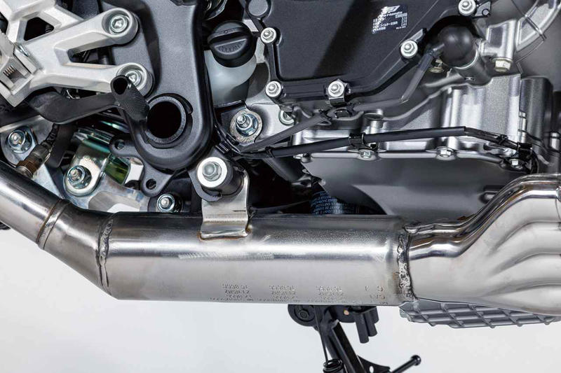 ホンダ「CB400 SUPER FOUR E-Clutch Concept」エンジン解説, ホンダ「CB400 SUPER FOUR」新旧エンジン比較, ホンダ「CB400 SUPER FOUR E-Clutch Concept」各部装備解説, おすすめ関連記事