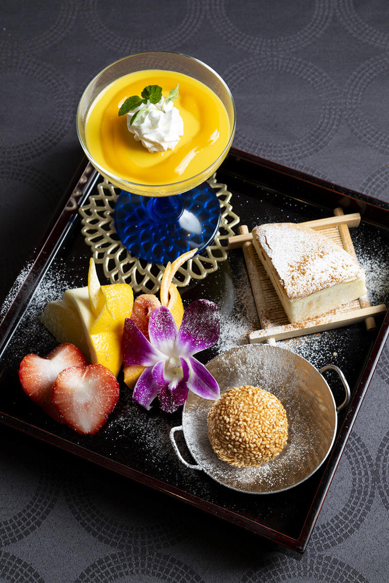 洗練と野趣を合わせもつ、気持ち華やぐ一皿『uetro』【越谷】, 春日部で輝き続ける宝物のような名店『シェ・ウメツ』【春日部】, 『シェ・ウメツ』店舗詳細, 完璧な火入れに感嘆 極上シーフード『BISTRO AVENUE』【草加】, 王道と遊び心がうみだすシノワの新世界『Ishibashi』【北越谷】