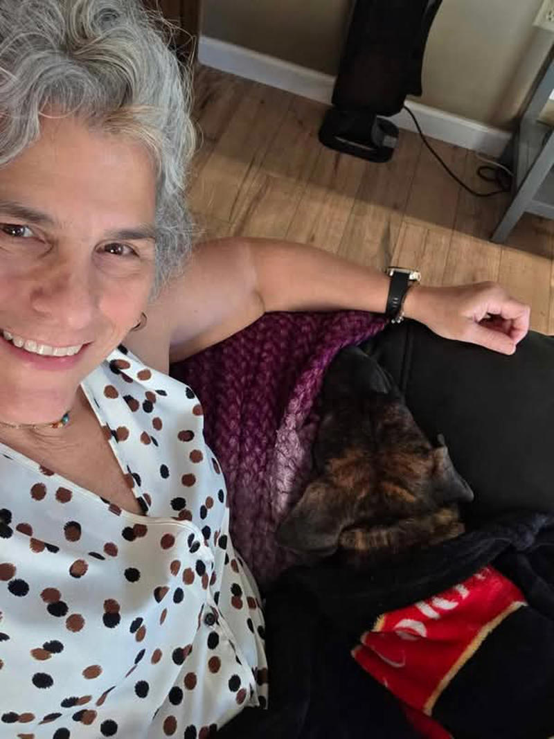 A possible pregnancy , Finding her family , Winnie's puppies, Winnie has found her family! , A happy Winnie