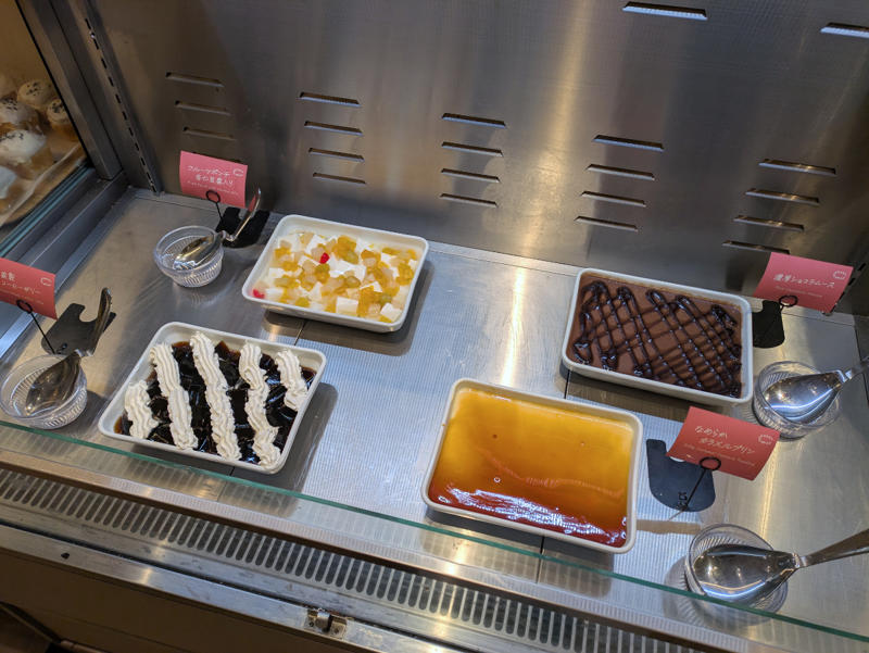 ・いつの間に、昼から食べ放題を, ・食べ放題のルール, ・パン好きには楽園, ・おそらくミニキューブパンチョコが1番人気, ・単品価格で計算すると余裕で元が取れる, ・今回訪問した店舗の情報