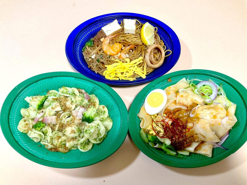 売上150％超えのヒット企画再び！「本格すぎる理由」は自社CKにあり, 【実食1】「地味に見えてかなり実力派」もちもち食感が癖になるオレキエッテ, 【実食2】「家で出せる味じゃない…」海老の旨みがガツンとくるホッケンミー, 【実食3】「個人的No.1！」成城石井自家製 コク旨黒酢ビャンビャン麺 , 【総評】わざわざ外に食べに行かなくても満足できるレベル！