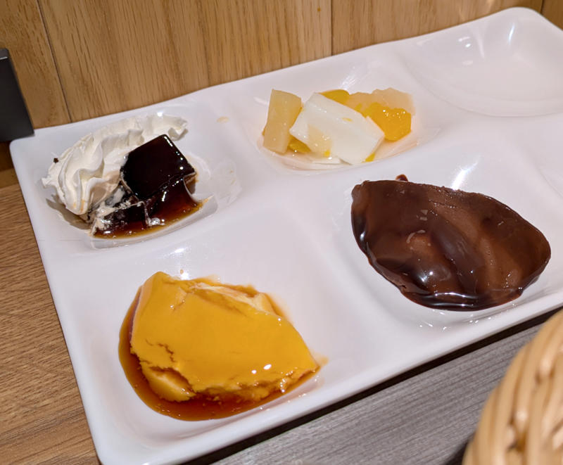 ・いつの間に、昼から食べ放題を, ・食べ放題のルール, ・パン好きには楽園, ・おそらくミニキューブパンチョコが1番人気, ・単品価格で計算すると余裕で元が取れる, ・今回訪問した店舗の情報
