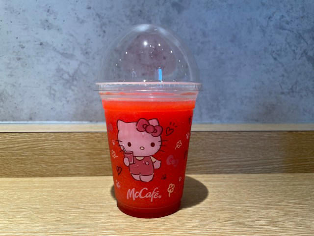 【カップがすでに優勝です】, 【ポムポムプリンコラボはまさに「飲むプリン」なのだ】, 【キティちゃんはフレッシュいちご味だよ】, 【キティ派？プリン派？どっちも派？ 】