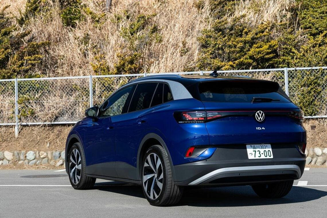 BEVの特徴である「静かさ」と「速さ」, キャデラック初となるBEVのSUV「リリック」, フォルクスワーゲン「ID.4」, 進化を続けるテスラ「Model 3」, 今回唯一のICEV、ポルシェ「911カレラT」, BEVでもICEVで共通する一体感