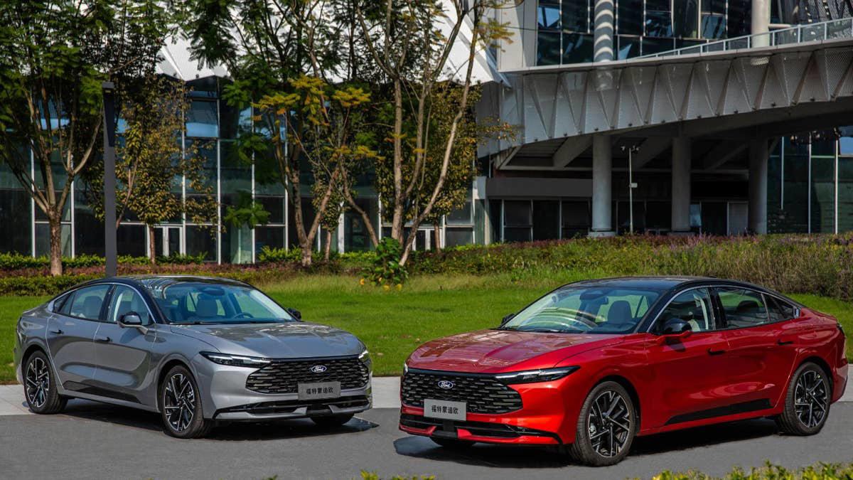 The Comeback We Didn't Expect, Chrysler's Much-Needed Second Model, Ford's Plan, GM to Give Buick a Sedan?