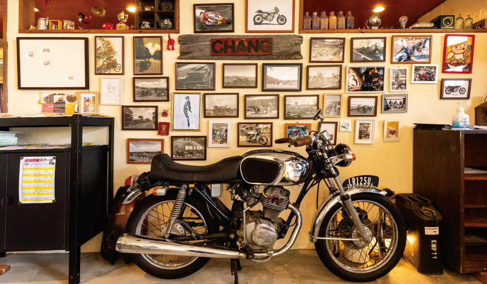 chang-PLANT“オープン20年の「バイクのあるカレー屋」”, あそら食堂“ヘルシーなメニューが並ぶ朝練ライダー人気のカフェ”, カツカレー専門店Bath“内牧温泉でいただく本格カツカレー！”, 山水亭“ライダーに愛される産山村の絶品料理”