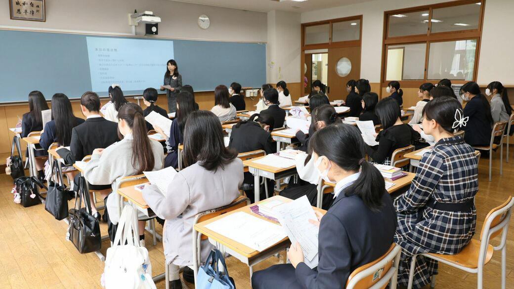 全日制に近い通信制課程の価値, 大人の偏見に気づく, 大阪万博に1泊研修, 共学化に頼らず独自路線, 不登校は「特殊」な存在ではない, 「この場をつくって本当に良かった」
