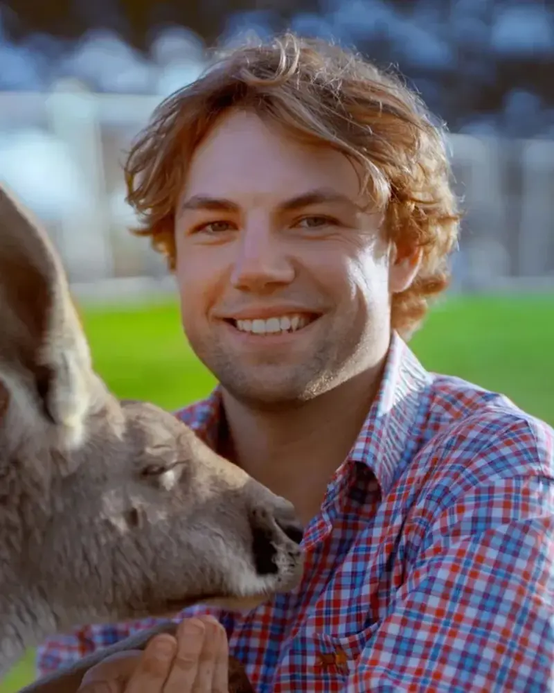Farmer Jarrad , Farmer Dylan , Farmer Alex , Farmer Jason, Farmer John , Farmer Zac