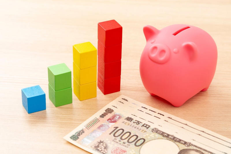 なぜ今「個人向け国債」が売れているのか？, 半年ごとに利子が「増える」？, 金利上昇局面では「変動10年」が有利？, 今さら聞けない「個人向け国債」商品の特徴は？, 個人向け国債「変動10年」を「買ってはいけない人」は？, 近い将来に使う予定のお金がある人, 大きなリターンを期待する人, 効果的なインフレ対策を検討している人, 個人向け国債はポートフォリオの一部に最適