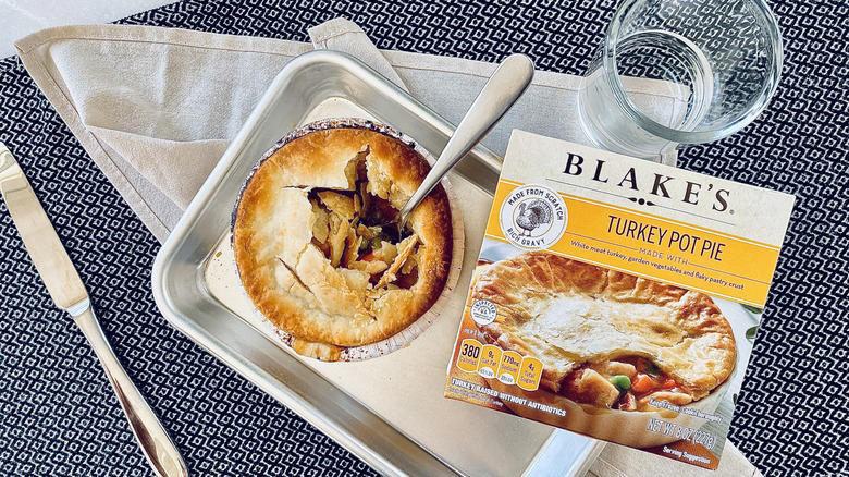 Leave: Blake's Turkey Pot Pie Leave: Raised Gluten-Free Vegetable Pot Pie, Leave: Blake's Turkey Pot Pie, Leave: Banquet Beef Pot Pie, Buy: Marie Callender's Plant Based Be'f Pot Pie, Leave: Marie Callender's Creamy Mushroom Chicken Pot Pie, Buy: Boomerang's Mac & Cheese Pot Pie, Buy: Banquet Deep Dish Cheesy Ham & Potato Pot Pie, Leave: Boomerang's Spinach & Mushroom Pot Pie, Leave: Banquet Sausage & Gravy Deep Dish Pot Pie