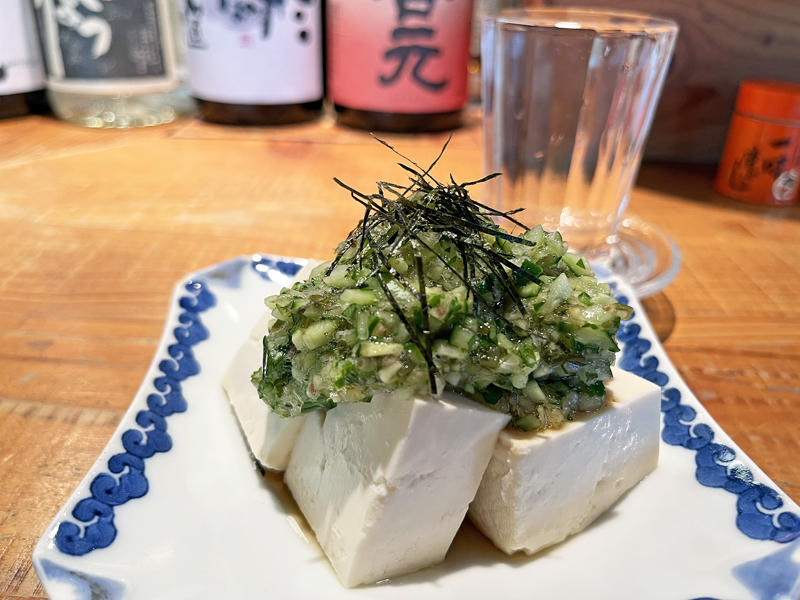 気仙沼の魚や地酒で和気あいあい『炭火家おだづもっこ』, 『炭火家おだづもっこ』店舗詳細, 意外な掛け合わせの創作料理にお酒が進む『酒場ニホレモ』, 『酒場ニホレモ』店舗詳細, 日本酒50種類と素材を生かした大衆酒場『区民酒場 左利き』, 『区民酒場 左利き』店舗詳細, 調味料まで山形産にこだわる『山形料理と地酒 まら』, 『山形料理と地酒 まら』店舗詳細, 意外となかった讃岐うどん＋酒場『うどん酒場 でべそ』, 『うどん酒場 でべそ』店舗詳細, 人間も失格人間もいらっしゃい『人間失格』, 『人間失格』店舗詳細, “焼肉の街・北見”の文化を味わえる『オホーツク北見焼肉 のっけ』, 『オホーツク北見焼肉 のっけ』店舗詳細, 芸人やミュージシャンも愛するシンボル的酒場『和田屋』, 『和田屋』店舗詳細