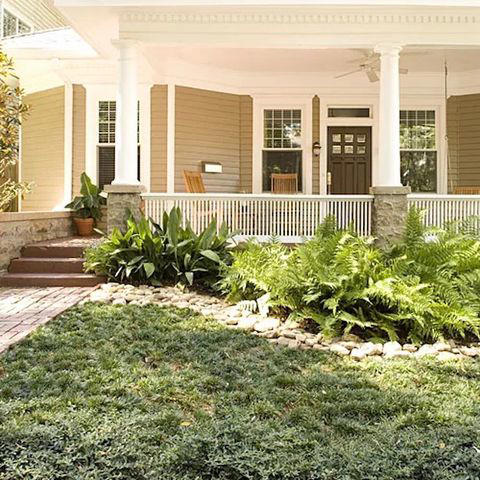 Concrete Pavers, Mulch Chips, Wooden Stakes, Pebble Rocks, Metal Line, Flower Edge