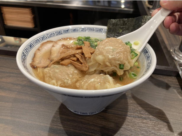 【新小岩】銘柄鶏と魚介で濃厚仕上げ。完成度の高いつけ麺の人気店「麺屋一燈」の総本山, 【秋葉原】創業100年越え！ラーメン激戦区・秋葉原で長年愛される名店「味の萬楽」, 【四ツ谷】四ツ谷を歩いた名屋台の味を継承する「徒歩徒歩亭」。名物「雲呑麺」や新作・朝麺に注目！, 【吉祥寺】人気爆発の“おうち麻辣燙”がまさかの実店舗化！具材や麺、辛さまでカスタマイズして“my麻辣燙”を楽しもう「iSDG 麻辣燙 吉祥寺店」, 【三鷹】“鬼”濃いガッツリ麺でスタミナチャージ！「元祖スタミナ満点らーめん すず鬼」