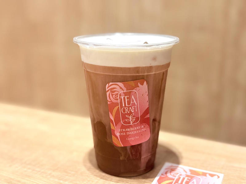 新シリーズ「TEACRAFT」とは？ 香りを楽しむお茶の新提案, ストレートティー×ミルクフォーム！ 層で楽しむミルフォティー, 味わいが変化する、公式おすすめの飲み方, そのままでも混ぜても。思わず夢中になる黄金バランス