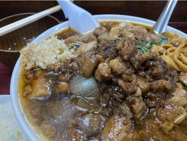 【新小岩】銘柄鶏と魚介で濃厚仕上げ。完成度の高いつけ麺の人気店「麺屋一燈」の総本山, 【秋葉原】創業100年越え！ラーメン激戦区・秋葉原で長年愛される名店「味の萬楽」, 【四ツ谷】四ツ谷を歩いた名屋台の味を継承する「徒歩徒歩亭」。名物「雲呑麺」や新作・朝麺に注目！, 【吉祥寺】人気爆発の“おうち麻辣燙”がまさかの実店舗化！具材や麺、辛さまでカスタマイズして“my麻辣燙”を楽しもう「iSDG 麻辣燙 吉祥寺店」, 【三鷹】“鬼”濃いガッツリ麺でスタミナチャージ！「元祖スタミナ満点らーめん すず鬼」