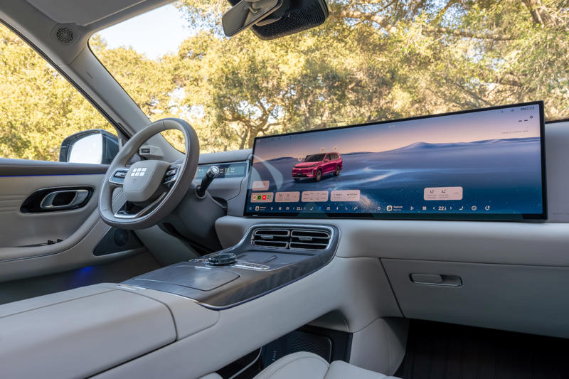 The Chinese are coming, Geely Galaxy M9: 'I was very impressed', 'A little different personality', Selling in the U.S. for China's price tag