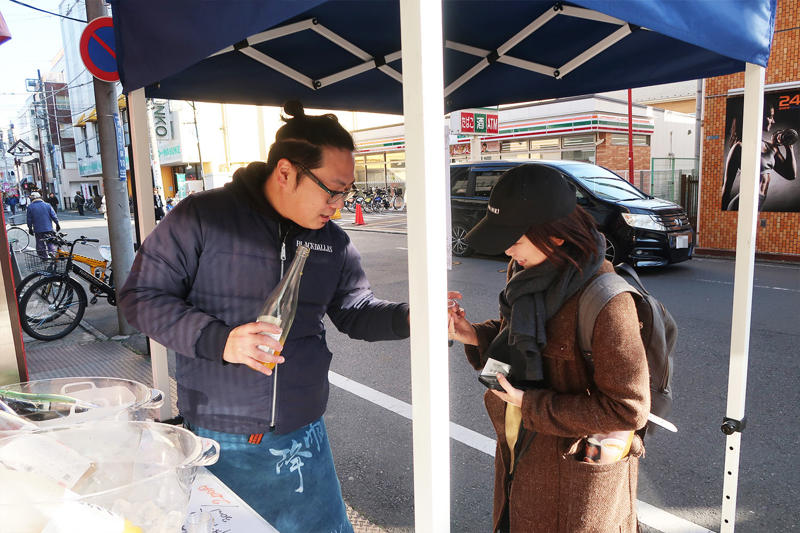 子鉄も大人も興奮する元住吉駅, まるで竹下通り!? エネルギッシュなモトスミ・ブレーメン通り商店街, ブレーメン通り商店街のことなら『宇野商店』に聞け, 「ブレカ」が元住吉の健康寿命をあげる!?, オムライスに果実のリキュールにとろとろざんまい, モトスミ・オズ通り商店街, 「元から住み良い街、元住吉」