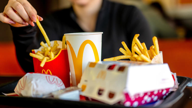 Five Guys, Whataburger, Burger King, Bareburger, Smashburger, Jack in the Box, McDonald's, Shake Shack, Hardee's/Carl's Jr., Methodology