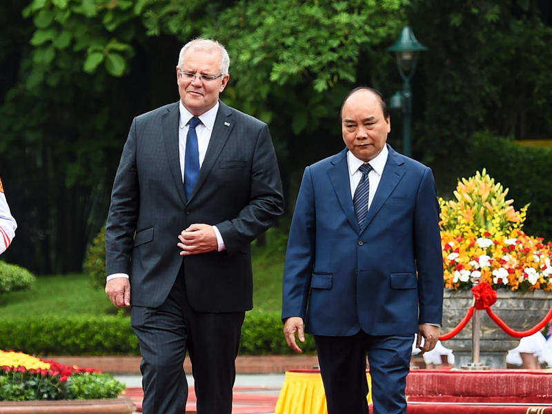 15. The average height in Vietnam is 5 feet 2.6 inches (159.01 cm). 25. The average height in Sri Lanka is 5 feet 3.04 inches (160.12 cm)., 24. The average height in Honduras is 5 feet 3.03 inches (160.11 cm)., 23. The average height in Liberia is 5 feet 2.85 inches (159.66 cm)., 22. The average height in Myanmar is 5 feet 2.8 inches (159.52 cm)., 21. The average height in Brunei is 5 feet 2.79 inches (159.49 cm)., 20. The average height in Bhutan is 5 feet 2.77 inches (159.46 cm)., 19. The average height in Mozambique is 5 feet 2.74 inches (159.37 cm)., 18. The average height in Solomon Islands is 5 feet 2.7 inches (159.3 cm)., 17. The average height in Papua New Guinea is 5 feet 2.68 inches (159.21 cm)., 16. The average height in Peru is 5 feet 2.63 inches (159.08 cm)., 15. The average height in Vietnam is 5 feet 2.6 inches (159.01 cm)., 14. The average height in India is 5 feet 2.5 inches (158.76 cm)., 13. The average height in Rwanda is 5 feet 2.49 inches (158.73 cm)., 12. The average height in Malawi is 5 feet 2.32 inches (158.31 cm)., 11. The average height in Indonesia is 5 feet 2.27 inches (158.17 cm)., 10. The average height in Cambodia is 5 feet 2.24 inches (158.11 cm)., 9. The average height in Bangladesh is 5 feet 1.92 inches (157.29 cm)., 8. The average height in the Marshall Islands is 5 feet 1.83 inches (157.05 cm)., 7. The average height in Yemen is 5 feet 1.78 inches (156.92 cm)., 6. The average height in Nepal is 5 feet 1.64 inches (156.58 cm)., 5. The average height in the Philippines is 5 feet 1.57 inches (156.41 cm)., 4. The average height in Guatemala is 5 feet 1.57 inches (156.39 cm)., 3. The average height in Madagascar is 5 feet 1.56 inches (156.36 cm)., 2. The average height in Laos is 5 feet 1.37 inches (155.89 cm)., 1. The average height in Timor-Leste is 5 feet 1.28 inches (155.47 cm).