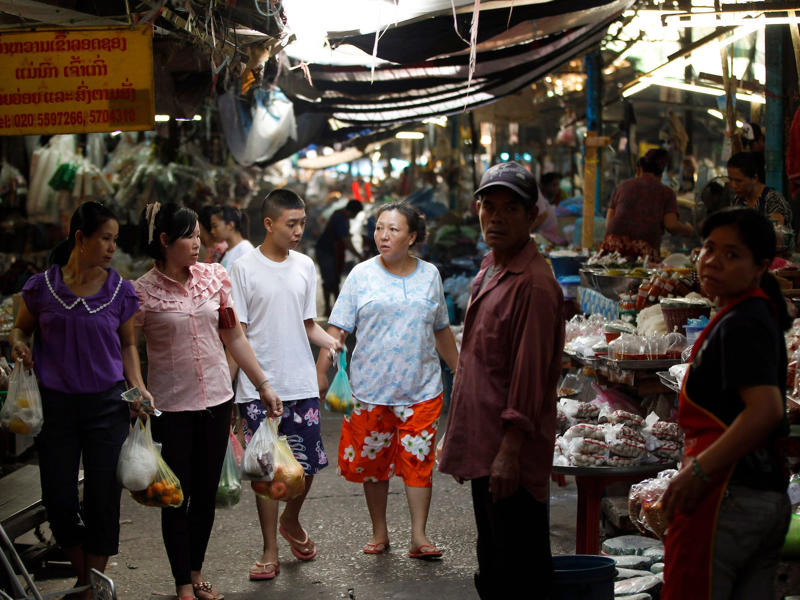 2. The average height in Laos is 5 feet 1.37 inches (155.89 cm). 25. The average height in Sri Lanka is 5 feet 3.04 inches (160.12 cm)., 24. The average height in Honduras is 5 feet 3.03 inches (160.11 cm)., 23. The average height in Liberia is 5 feet 2.85 inches (159.66 cm)., 22. The average height in Myanmar is 5 feet 2.8 inches (159.52 cm)., 21. The average height in Brunei is 5 feet 2.79 inches (159.49 cm)., 20. The average height in Bhutan is 5 feet 2.77 inches (159.46 cm)., 19. The average height in Mozambique is 5 feet 2.74 inches (159.37 cm)., 18. The average height in Solomon Islands is 5 feet 2.7 inches (159.3 cm)., 17. The average height in Papua New Guinea is 5 feet 2.68 inches (159.21 cm)., 16. The average height in Peru is 5 feet 2.63 inches (159.08 cm)., 15. The average height in Vietnam is 5 feet 2.6 inches (159.01 cm)., 14. The average height in India is 5 feet 2.5 inches (158.76 cm)., 13. The average height in Rwanda is 5 feet 2.49 inches (158.73 cm)., 12. The average height in Malawi is 5 feet 2.32 inches (158.31 cm)., 11. The average height in Indonesia is 5 feet 2.27 inches (158.17 cm)., 10. The average height in Cambodia is 5 feet 2.24 inches (158.11 cm)., 9. The average height in Bangladesh is 5 feet 1.92 inches (157.29 cm)., 8. The average height in the Marshall Islands is 5 feet 1.83 inches (157.05 cm)., 7. The average height in Yemen is 5 feet 1.78 inches (156.92 cm)., 6. The average height in Nepal is 5 feet 1.64 inches (156.58 cm)., 5. The average height in the Philippines is 5 feet 1.57 inches (156.41 cm)., 4. The average height in Guatemala is 5 feet 1.57 inches (156.39 cm)., 3. The average height in Madagascar is 5 feet 1.56 inches (156.36 cm)., 2. The average height in Laos is 5 feet 1.37 inches (155.89 cm)., 1. The average height in Timor-Leste is 5 feet 1.28 inches (155.47 cm).