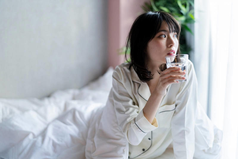 起きてすぐ動き出す, 起きてすぐスマホを見る, 寒い環境でいきなり活動する, 医師として感じる「もったいない習慣」, 今日からできる現実的な対策, 朝は「血管にとって一番不安定な時間」