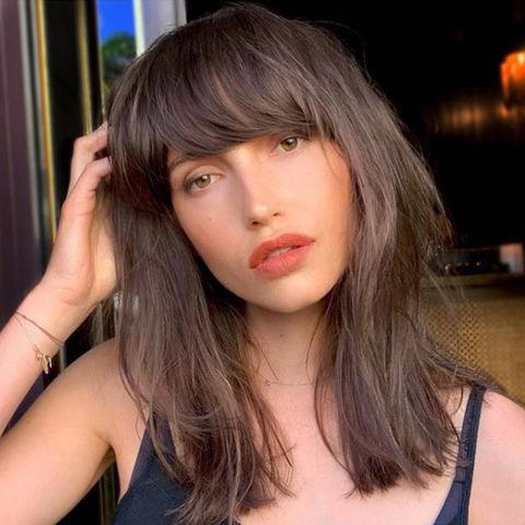 Textured Collarbone Cut, Shaped Bob, Curtain Bangs, Layered Mid-Length Curls, Modern Mullet, Long Layers, Asymmetrical Lob, Rounded Bob, Girly Shag, Asymmetrical Pixie, Layered Long Curls, Deep Side Part, Classic Hollywood Cut, Top-Heavy Shag, Face-Framing Shoulder Cut, Bob with Hidden Layers, Longer Curtain Bangs, Subtle A-Line Length, Wispy Curls, Cascading Curls, Flipped Bob, Side Bangs, Frenchie Bangs, Curly Cropped Cut, French Bob, Curl-Boosting Layers, Casual Chin Bob, Short Shag Cut, Face Framing on a Straight Cut, Grown-Out Curtain Bangs, Brunette Beach Waves, Layered Curtain Bangs, Bob with Bangs, Micro Bangs