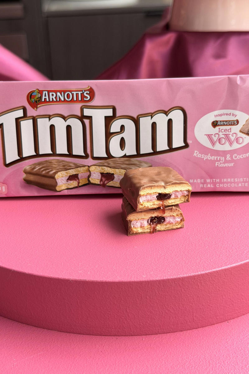 Tim Tam is inspired by Iced VoVo: What’s in the packet, Iced VoVo inspired recipes, Our team’s first impressions, Where’s the coconut?, How does it stack up?, The verdict