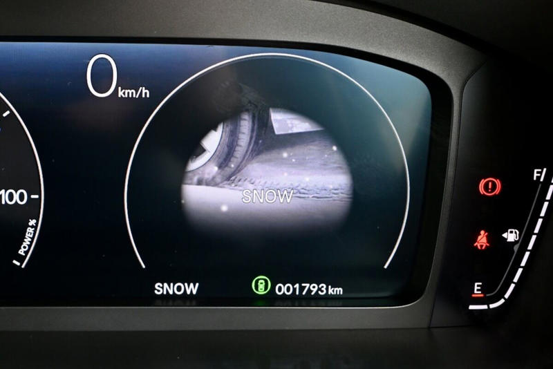 「SUV」であることを言い訳にしない, ホンダの国内SUVで最大のボディ、やっぱりデカい?, ロックアップLow付き4WDの走りは?, 【フォトギャラリー】ホンダ「CR-V」