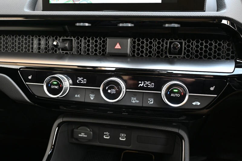 「SUV」であることを言い訳にしない, ホンダの国内SUVで最大のボディ、やっぱりデカい?, ロックアップLow付き4WDの走りは?, 【フォトギャラリー】ホンダ「CR-V」