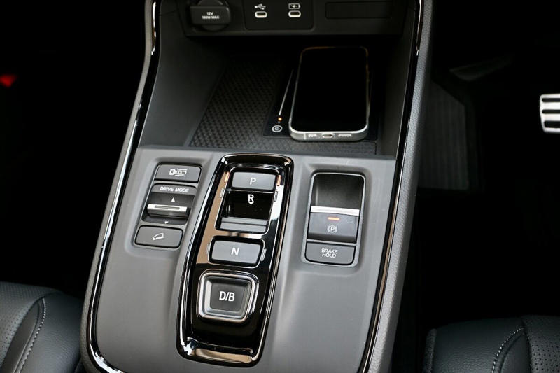 「SUV」であることを言い訳にしない, ホンダの国内SUVで最大のボディ、やっぱりデカい?, ロックアップLow付き4WDの走りは?, 【フォトギャラリー】ホンダ「CR-V」