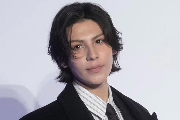 ラウールさんもハマった、ガストの「人気メニュー」を食べてみました！, ランチタイムがお得です！, ふっくらとしたハンバーグに、チーズがたっぷりとかかっています！, ひと口食べると、濃厚なチーズの風味が口いっぱいに広がります。, 付け合わせのコーンと枝豆は、甘みと食感がクセになります。, おかわり自由なスープの存在もうれしいです。, ガストに行くたびに、このメニューばかり頼んでしまいそう。