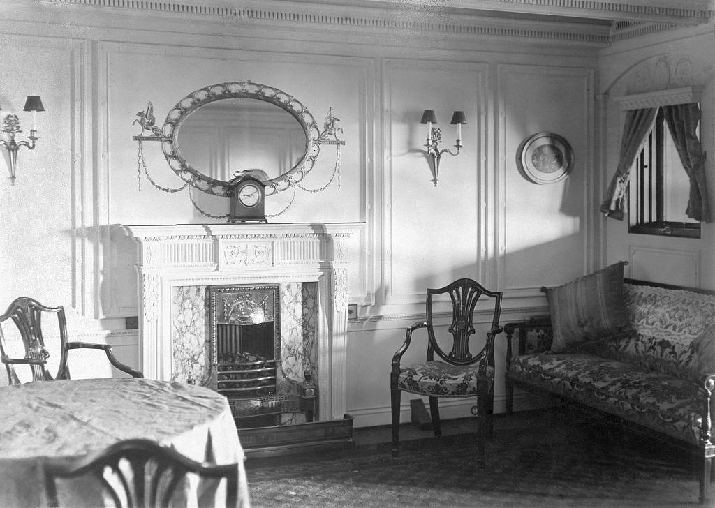 First-Class Bedroom, Luxury Cabin Sitting Room, Second-Class Sleeping Cabin, Another Second-Class Cabin, Grand First-Class Staircase, The Stairways, Elevators, Smoking Lounge, Main Dining Saloon , First-Class Food, Veranda Café, Parisian Café, First-Class Lounge, Third-Class Dining Saloon, Deck A Entrance , Promenade Sitting Area, Gymnasium, Swimming Pool, Gymnasium, Reading and Writing Room, Reading and Writing Room, First-Class Lounge, First-Class Lounge, Drawing Room, Outdoor Sitting Area, The Stern, The Funnels, Captain Smith, Wireless Operator 