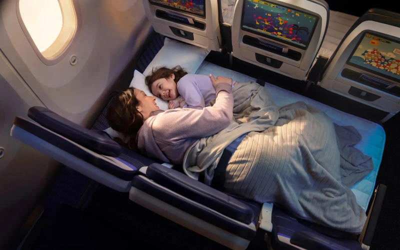 1. Starlink satellite Wi-Fi, 2. L-shaped lockers, 3. Facial recognition for boarding, 4. In-seat ordering, 5. Flat beds… in economy, 6. Live television, 7. Temperature controls, 8. Digital bag tracking, 9. Luxury suites… on smaller planes, 10. Supersonic planes