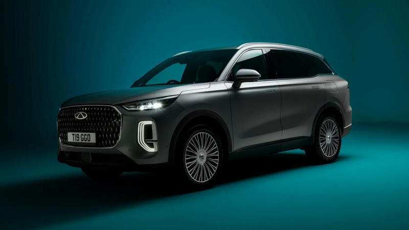 アウディ A6 e-hybrid：64マイル（103km）, ルノー ラファール E-Tech PHEV 300：65マイル（105km）, アウディ A5 e-hybrid：67マイル（108km）, メルセデス・ベンツ GLE 400e：68マイル（109km）, メルセデス・ベンツ CLE クーペ 300e：69マイル（111km）, メルセデス・ベンツ C300e：69マイル（111km）, メルセデス・ベンツ E300e：70マイル（113km）, クプラ テラマール：73マイル（117km）, アウディ Q3 e-hybrid：73マイル（117km）, フォルクスワーゲン タイロン eHybrid：75マイル（121km）, シュコダ コディアック 1.5 TSI iV：75マイル（121km）, レンジローバー P440e / P510e：75マイル（121km）, レンジローバー スポーツ P440e / P510e：76マイル（122km）, フォルクスワーゲン ティグアン eHybrid：77マイル（124km）, クプラ フォーメンター：78マイル（126km）, メルセデス・ベンツ GLC 300e：78マイル（126km）, BYD シール U DM-i：78マイル（126km）, フォルクスワーゲン パサート eHybrid：82マイル（132km）, セアト レオン e-Hybrid：82マイル（132km）, シュコダ スペルブ エステート iV PHEV：84マイル（135km）, アウディ A3 スポーツバック TFSI e：88マイル（142km）, フォルクスワーゲン ゴルフ eHybrid：89マイル（143km）, Tiggo 9（ティゴ 9）：91マイル（146km）, Omoda 9（オモダ 9）：93マイル（150km）