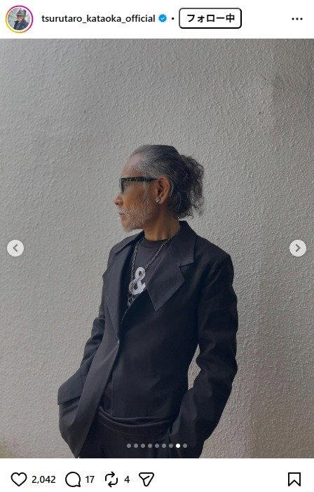 片岡鶴太郎 「ヨウジヤマモト」ジャケットと「アディダス」ジャージのスポーツMIX私服姿を公開 「すごーくカッコイイ」 の声, 71歳 片岡鶴太郎 お笑いタレント＆俳優として大人気に 画家・書道家としても活躍, 【Instagram投稿】片岡鶴太郎 洗練されたオールブラックコーデの全身ショット, 【Instagram投稿】片岡鶴太郎 アクセサリーにもこだわり！コーディネートを紹介, 二人以上世帯のひと月の平均ファッション費用は9985円！特に女性の関心が高い傾向に, 美容費の平均月額も年々上昇。男女ともに美容への意識が高まる