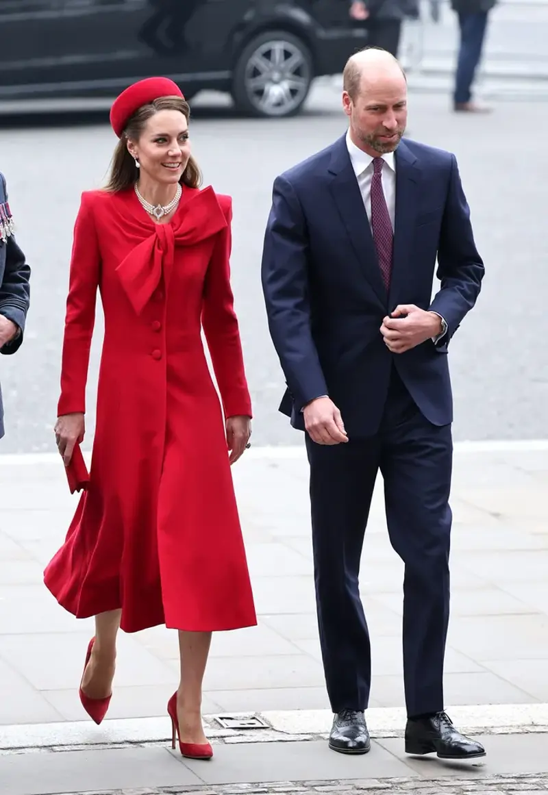 Wearing red, Bright colours, Hats on, fascinators off, Modest hemlines and necklines, Keeping the coat on