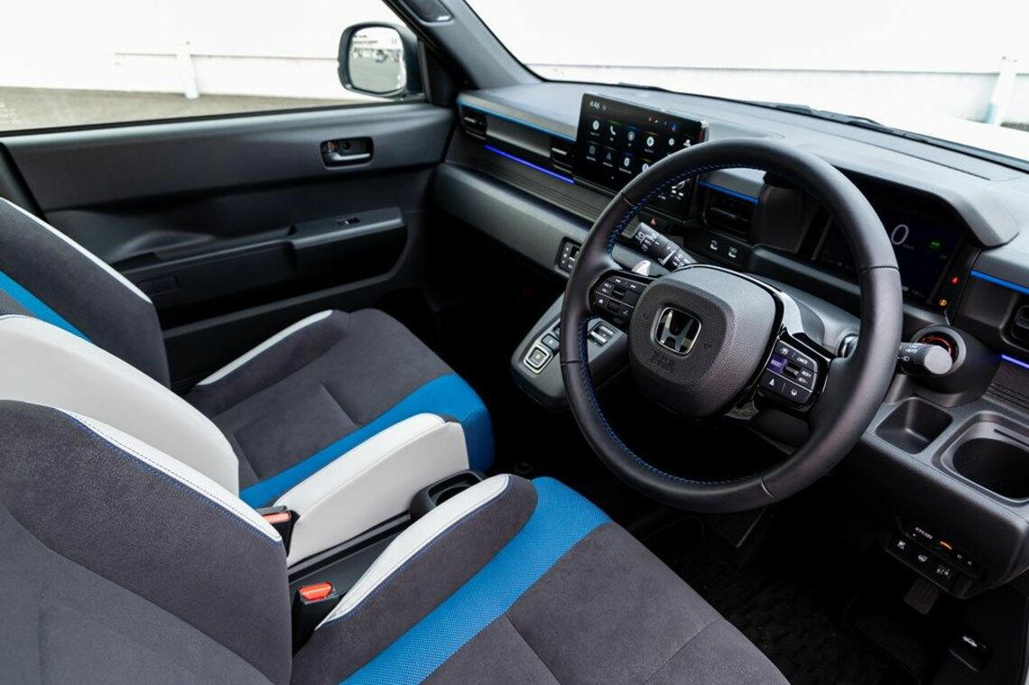 このタイミングでホンダがEVを発表した理由, ブリスターフェンダー採用の“やんちゃ”なスタイル, シティ・ターボⅡを想起させるインテリア, NORMALモードの走行性能, Super-ONEで追加されたBOOSTモード, 低重心化により安定感が増したハンドリング, ワクワクが詰まった新EVカテゴリーに期待