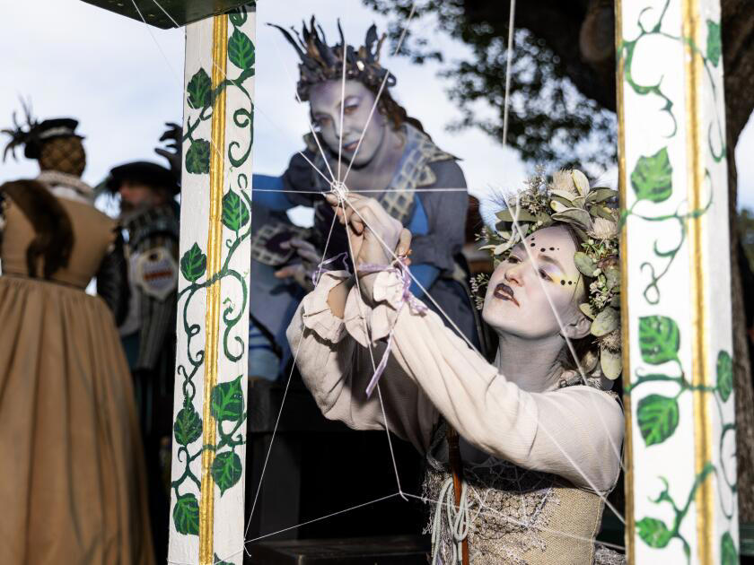 1. Thou must plan thy morrow, 2. The Queen doth nay require fanciful garb, 3. Parley with the guildfolk , 4. Hark! What a clatter!, 5. By hook and crook, ready thyself for a joust, 7. Pray thee pay full mind to the merchants, 8. Fret not if the winds of fate blow you elsewhere