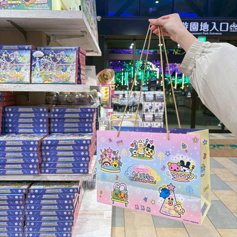 たまごっちたちが「さがみ湖イルミリオン」にだいしゅ～ご～！, 見どころ満載♡ イルミネーションを全チェック, 星空の中を走る特別体験にかんど～！, グルメやグッズも盛りだくさん♡, たまごっちたちと素敵な思い出を