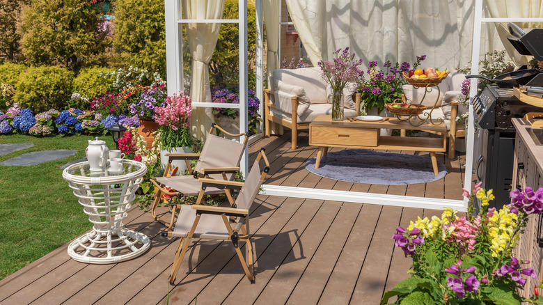 Pots and planters, Accent lighting, Ceiling fans, Statues and other outdoor decorations, Outdoor rugs, Hammocks, Outdoor chairs and benches, Tableware, Furniture for entertaining, Wind chimes, Fire pits and patio heaters