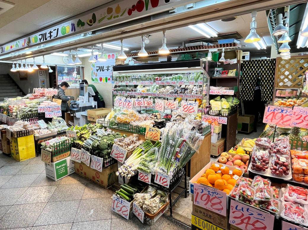 中央線・中野エリア「ここを愛してるのは間違いない」, 東京と名古屋を結ぶ長大なJR中央線, 複数の運行系統があるため、いざというときの選択肢が多い, 駅ごとに異なる顔をもつ独特な中央線カルチャー, 日々の買い物は中野と高円寺、映画を見るときは新宿へ, 明確な理由はわからないが、中央線には「離れられない」引力がある